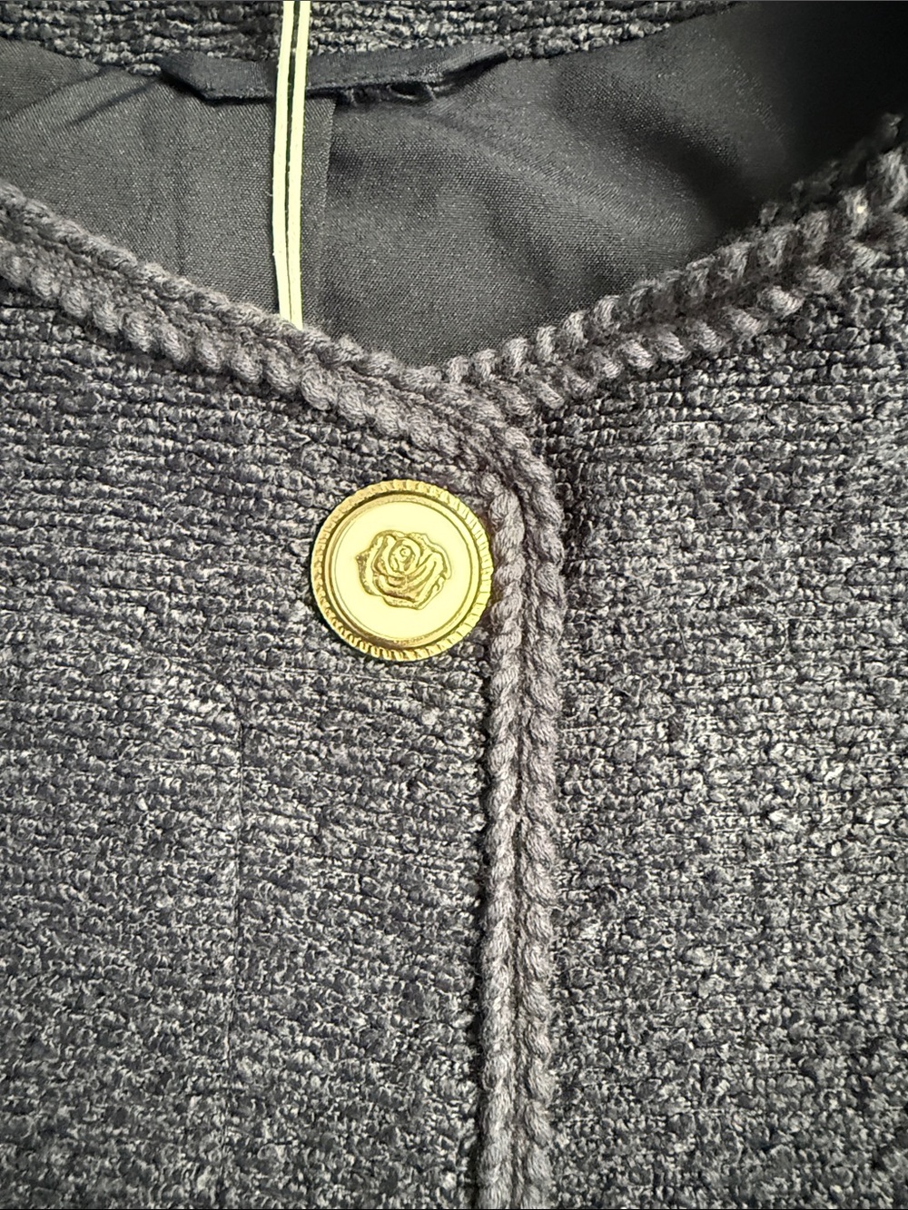 Free Assembly jacket - Picture 4 of 5